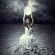 Схема вышивки «девушка с месяцем»