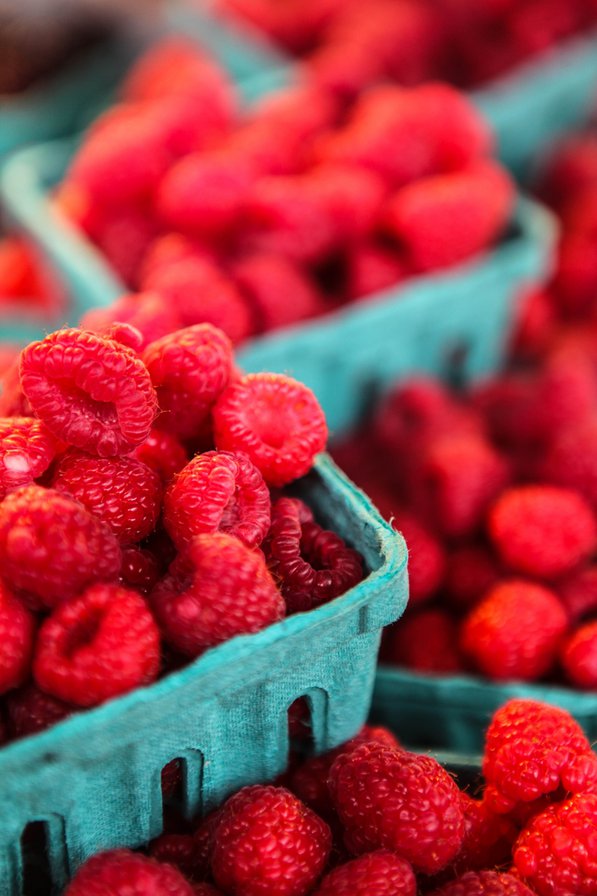 Малина - фрукты - оригинал