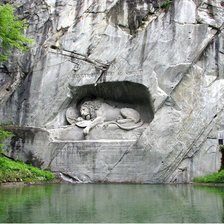 Схема вышивки «лев в скале»