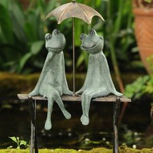 Схема вышивки «садовые лягушки»