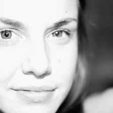 Схема вышивки «Девушка»