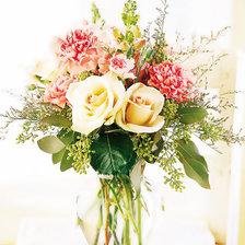 Схема вышивки «Цветы ярче»