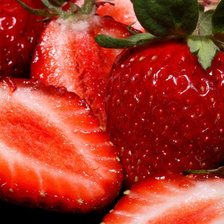 Схема вышивки «клубника»