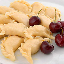 Вареники с вишней