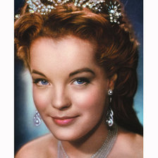 Схема вышивки «Роми Шнайдер»