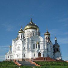 Схема вышивки «Церковь на холме»