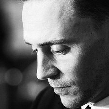 Схема вышивки «Том Хиддлстон»