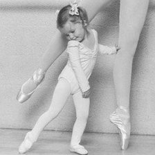 Схема вышивки «тянем носочик»