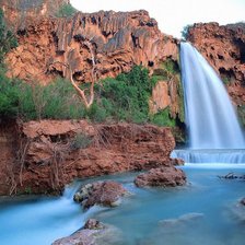 Схема вышивки «водопад в горах»