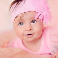 Схема вышивки «Лапочка дочка»