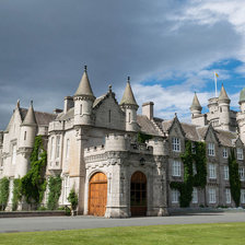 Схема вышивки «замок»