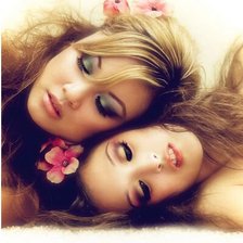 Схема вышивки «Девушки»