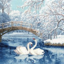 Схема вышивки «Белые лебеди»