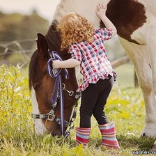 Схема вышивки «Девочка с лошадью»