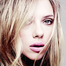 Схема вышивки «Скарлетт Йохансон»