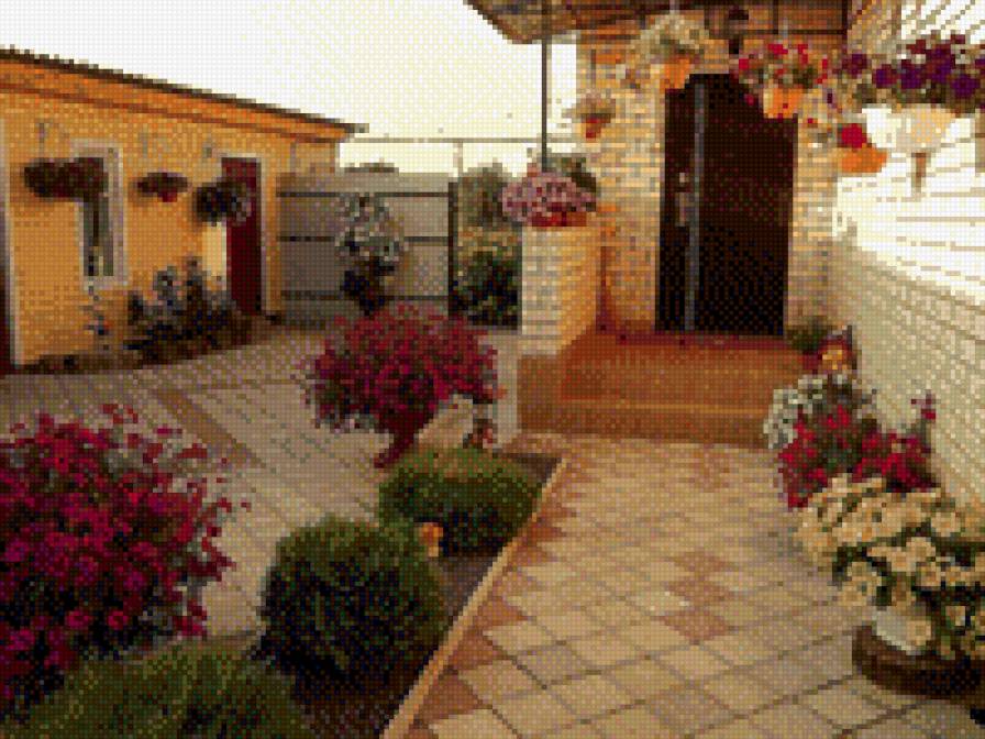 дворик - предпросмотр