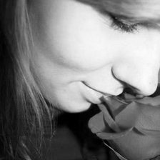 Схема вышивки «Ксю+ роза монохромная»