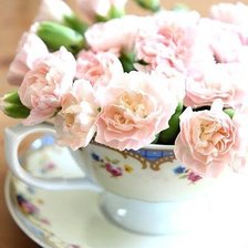 Схема вышивки «Букет в чашке 2»