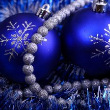 Схема вышивки «новогодние игрушки»