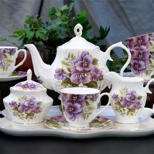 juego de te con violeta