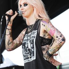 Схема вышивки «Тейлор Момсен»