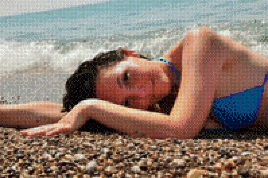 Девушка на пляже - пляж, романтика, любовь, крестик, фэнтази, вышивка, девушка, красота - предпросмотр