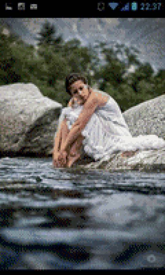 Девушка у озера - предпросмотр