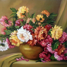 астры в вазе