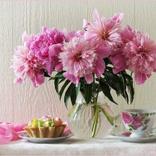 Схема вышивки «натюрморт с пионами»