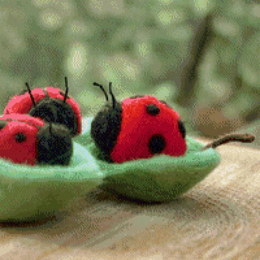 коровки - вышивка, коровки - предпросмотр