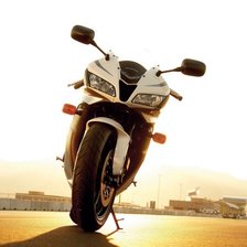 Схема вышивки «Хонда»