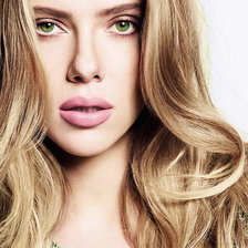 Схема вышивки «Скарлетт Йохансон»