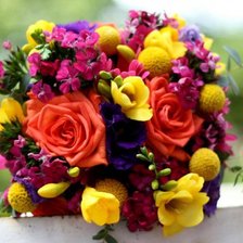 Схема вышивки «Яркий букетик»