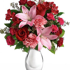 Схема вышивки «цветы в вазе»