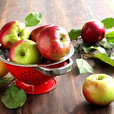 Схема вышивки «Яблоки»