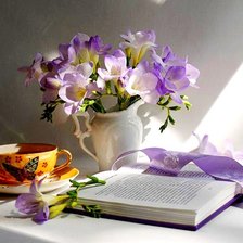 Схема вышивки «фрезии, натюрмотр»