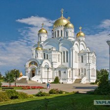 Схема вышивки «Собор в Дивеево»