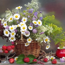 Летний букет с клубникой