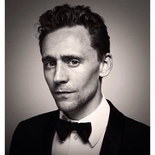 Схема вышивки «Том Хиддлестон»