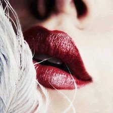 Схема вышивки «красная помада»