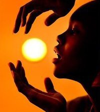 Схема вышивки «Девушка и солнце»