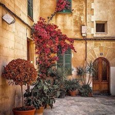 Схема вышивки «Дворик»