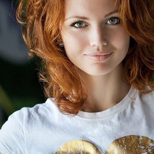 Схема вышивки «Девушка»