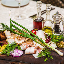 Схема вышивки «скромный буржуа»