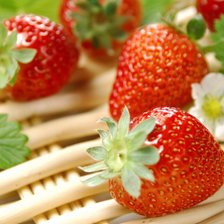 Схема вышивки «клубника 2»