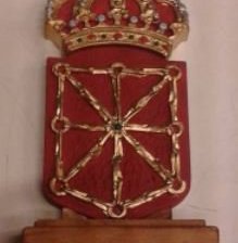 Схема вышивки «escudo navarra»