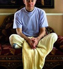 Схема вышивки «Чайтанья Чандра Чаран на вьясасане»