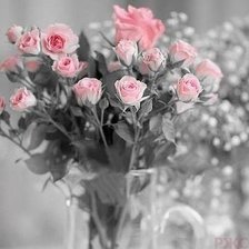 Схема вышивки «Розы в вазе»