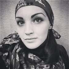 Схема вышивки «Девушка»