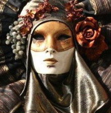 Схема вышивки «Венецианские дамы. Триптих ч.3»